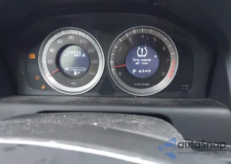 2013 Volvo Xc60 3.2/3.2 Platinum/3.2 Premier/3.2 Premier Plus from USA, damaged, VIN YV4940DZ7D2398044